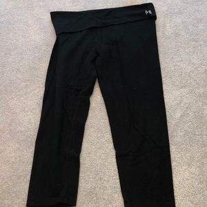Cropped black Victoria secret leggings